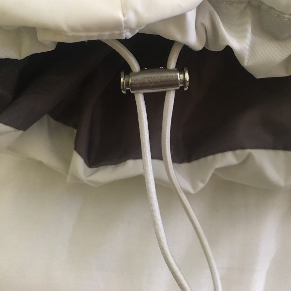 White puffy Jacket - Picture 2 of 4